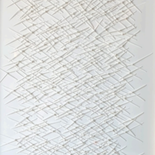 Massimo Levati, 215 STITICHES (PIÙ PUNTI CHE CARNE), 2018, 36,8X56 cm, fili di carta tagliati a mano annodati e inseriti nel foglio in tensione